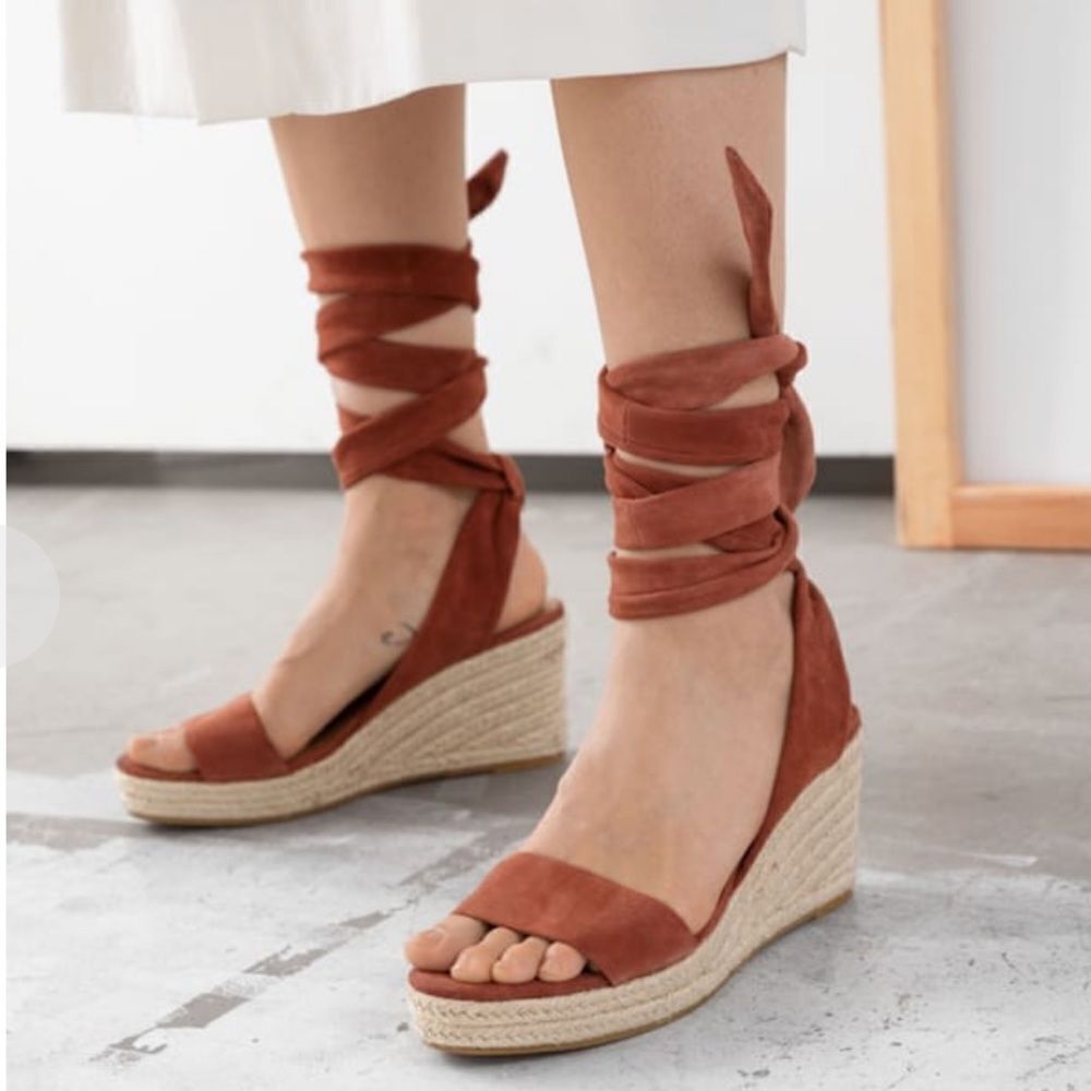 & OTHER STORIES Suede Lace Up Espadrille Wedges size 7